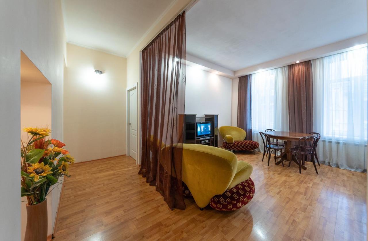 Sofia Apartment Kyiv
