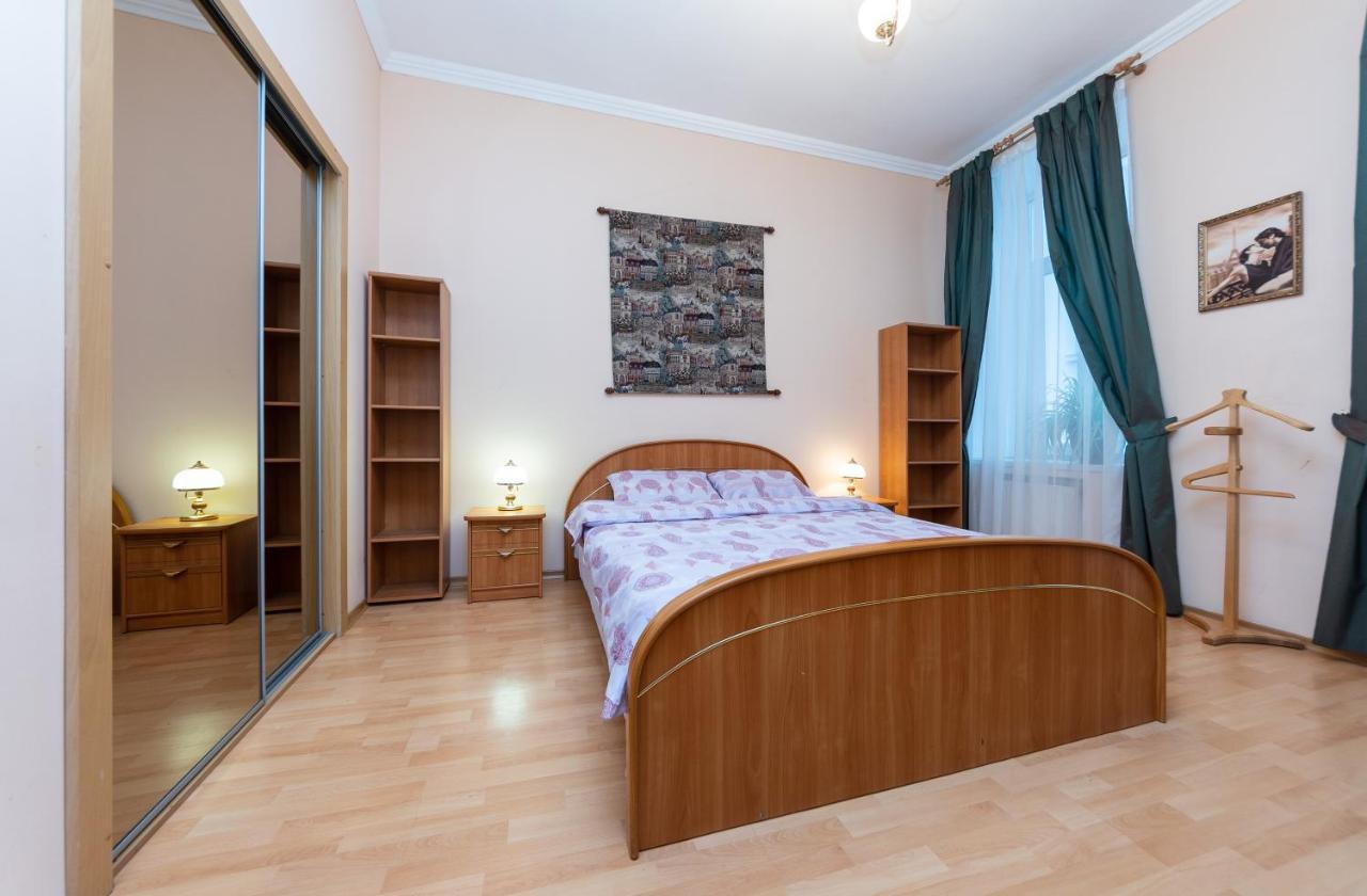 Sofia Apartment Kyiv